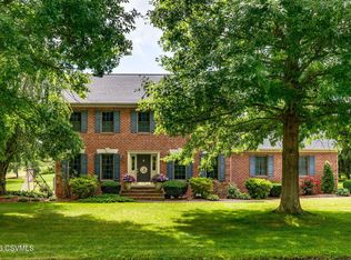 15 Farm House Ln, Selinsgrove, PA 17870