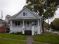 1st image of 928 S Helen St