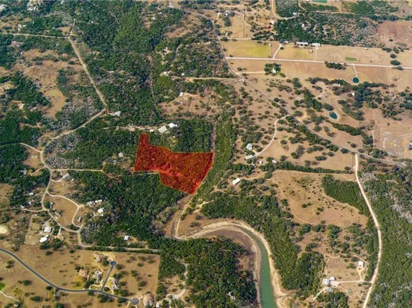 350 Bluff Rd, Spicewood, TX 78669