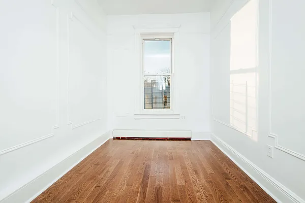Rented by Nooklyn NYC LLC | media 25