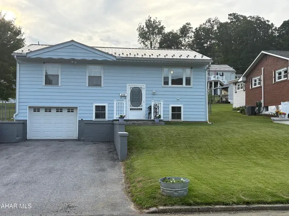 790 Echo Vale Dr, Bedford, PA 15522