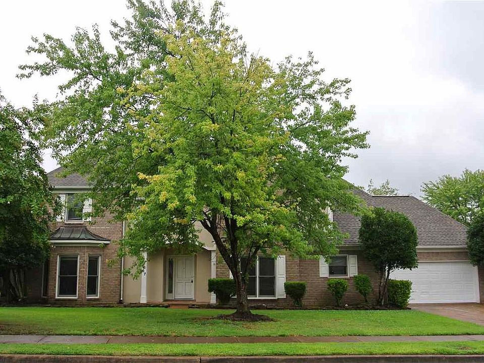 1st image of 7667 Cordova Club Dr E
