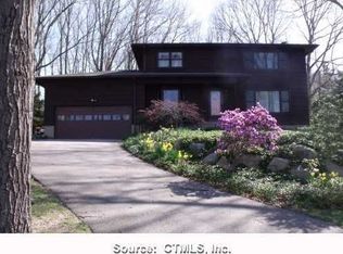 30 Bass Dr, Groton, CT 06340