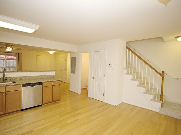 4th image of 1651 N Van Dorn St