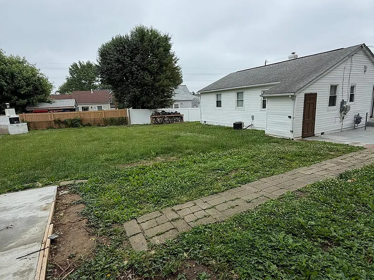 5608 Tremont Dr — Photo 14