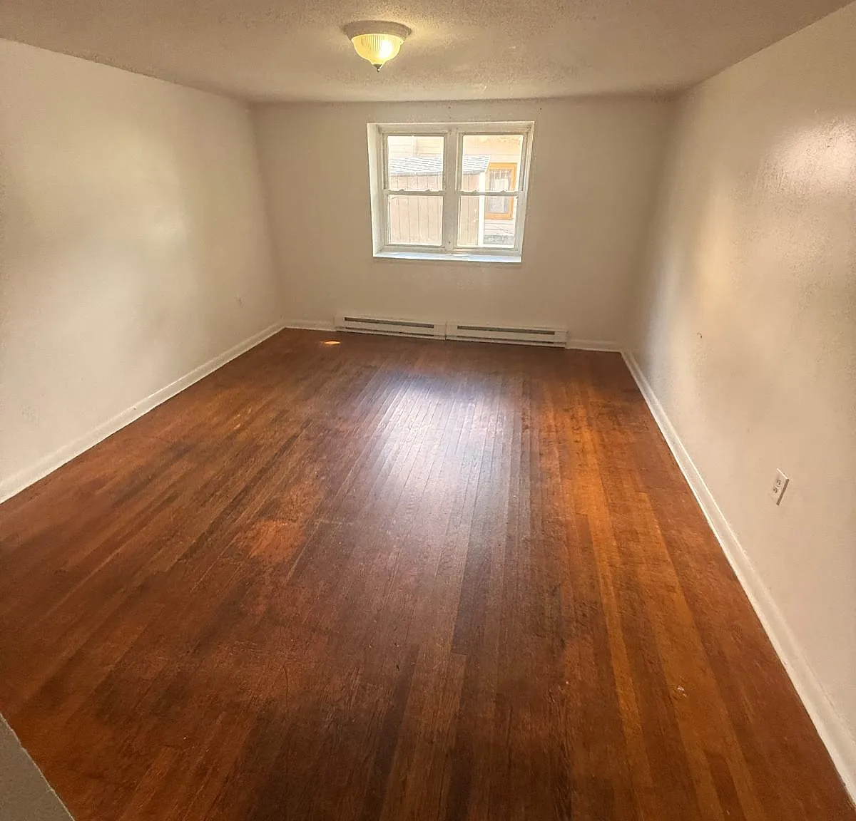 1 bed, 600 sqft, $1,500 — Photo 3