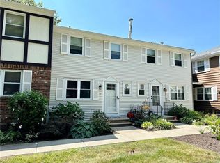 85 E Gate Ln UNIT 85, Hamden, CT 06514