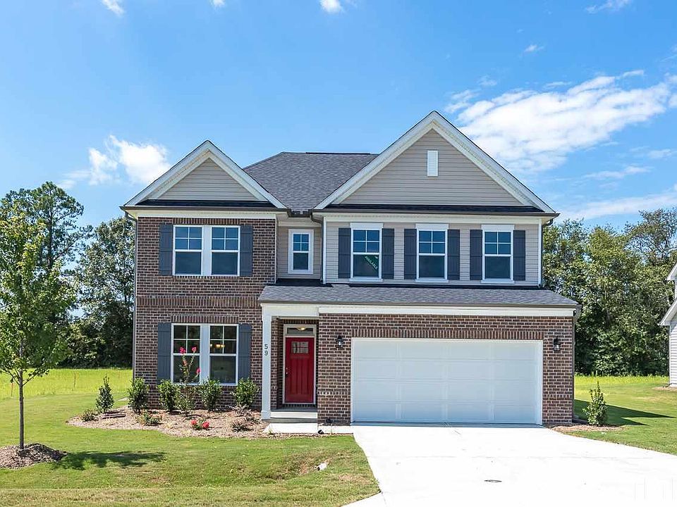 2nd image of 39 Maximus Cir