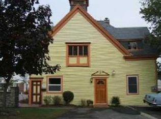 423 Union Ave, Providence, RI 02909