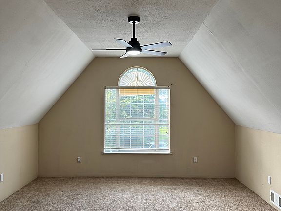 5th image of 9095 Fulton Ln