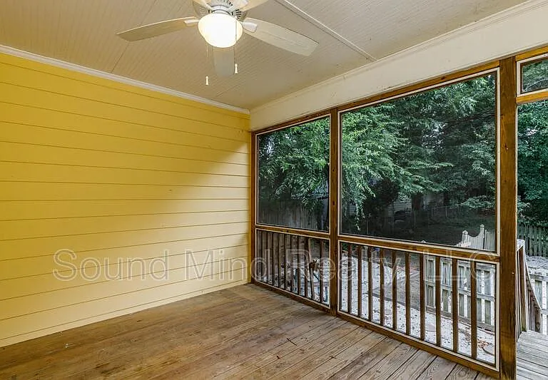 1514 Fairview Rd — Photo 26