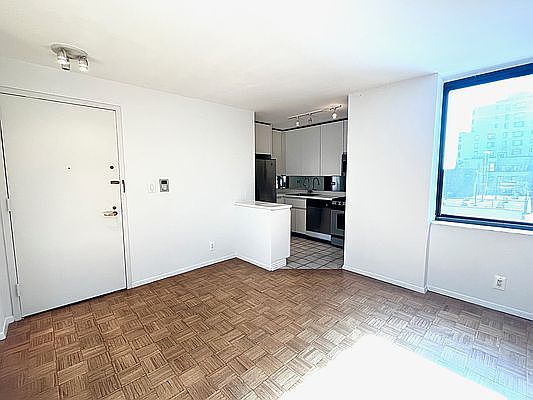 2nd image of 510 E 80th St APT 11G