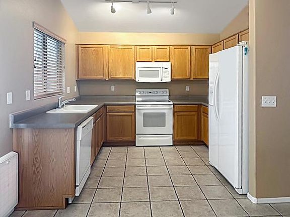 4th image of 14943 W Acapulco Ln