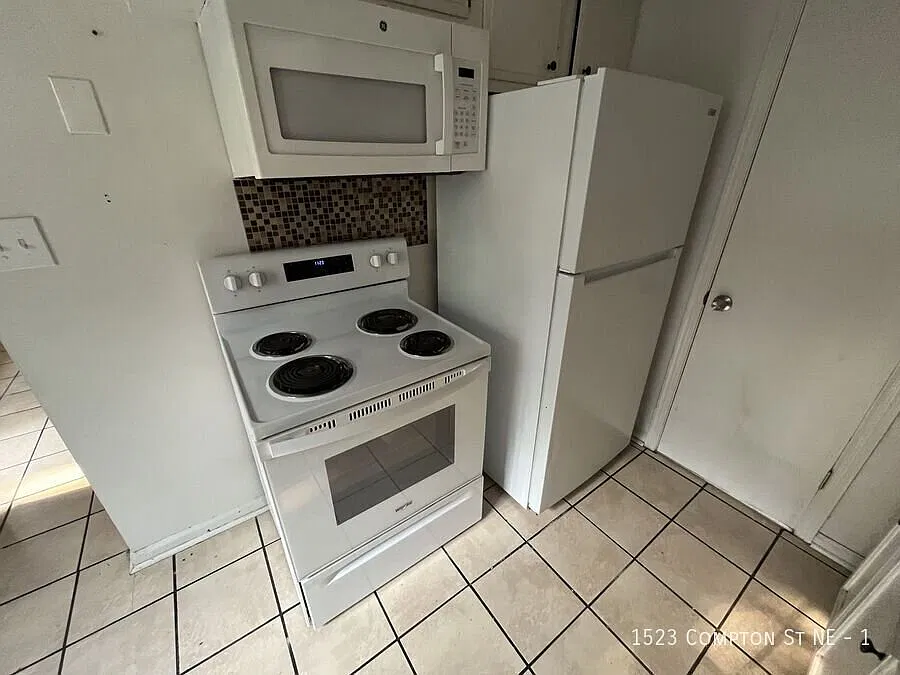 1 Bedroom 1 Bath Apartment -Coming Soon! — Photo 3
