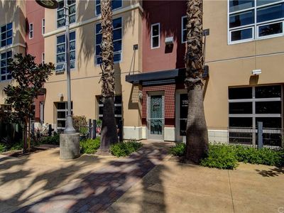 729 N Poinsettia St, Santa Ana, CA, 92701