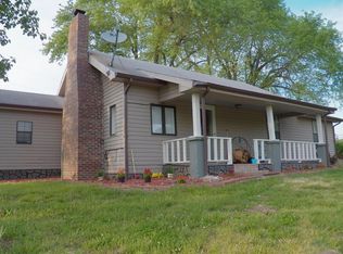 1626 Parch Corn Rd, Rogersville, MO 65742