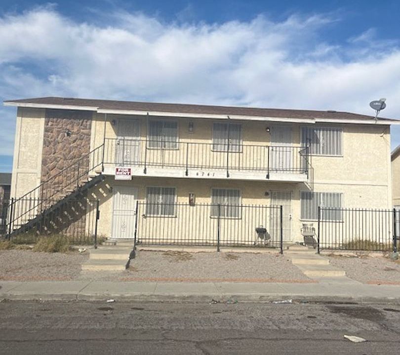 1st image of 4741 Corsaire Ave