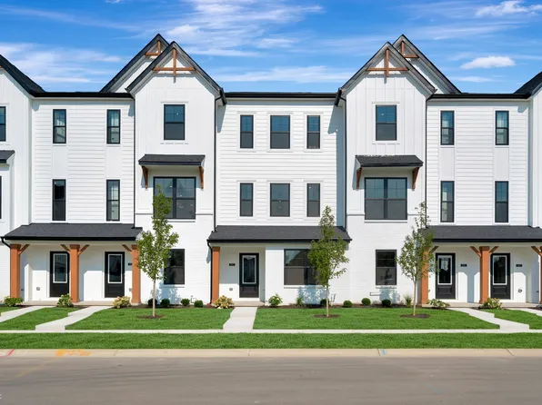 4453 Yellowwood Ave, Brownsburg, IN 46112
