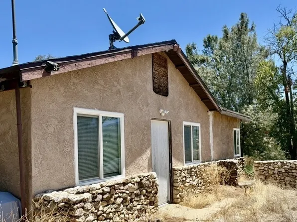 32801 Red Mountain Rd, Hemet, CA 92544