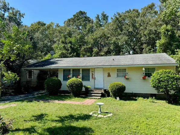 2406 Falcon Rd, Charleston, SC 29406