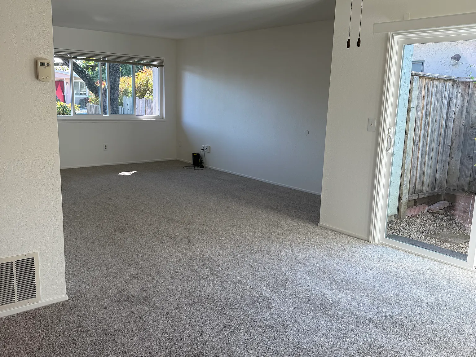 2 bed, 930 sqft, $2,950 — Photo 4