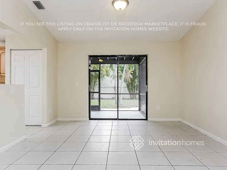 4915 SW 12th St — Photo 4