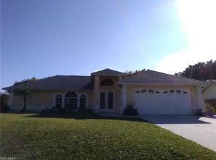 610 SW 28th Ter, Cape Coral, FL 33914