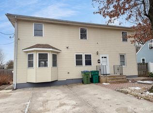 117 Old Post Rd, Edison, NJ 08817