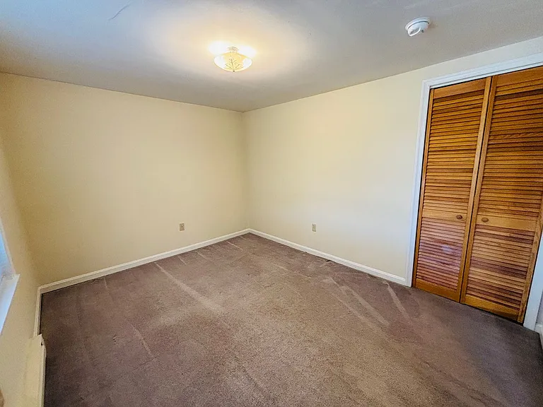 1806 Brooksfield Rd — Photo 8