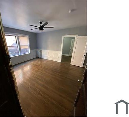 1st image of 3609 S King Dr #1