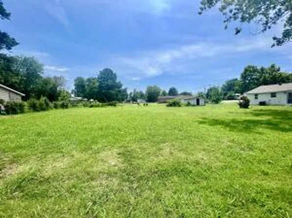 (undisclosed Address), Russellville, AR 72802