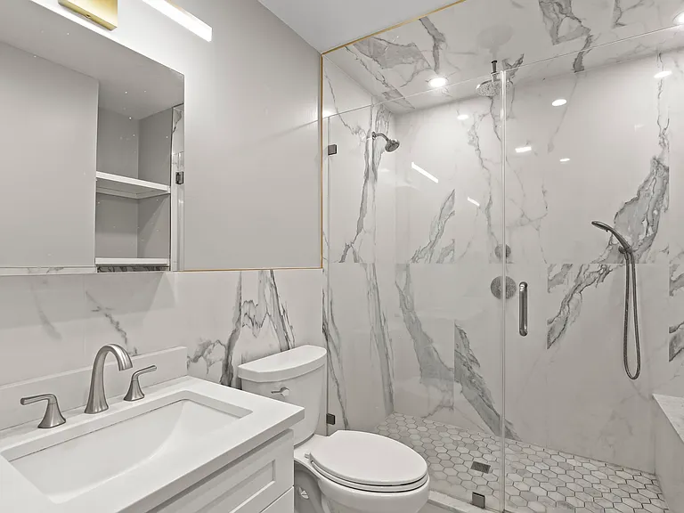 111 Cedar Rd #3 — Photo 8