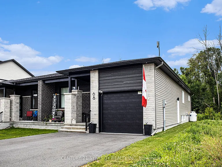 68 Villeneuve Dr — Photo 2
