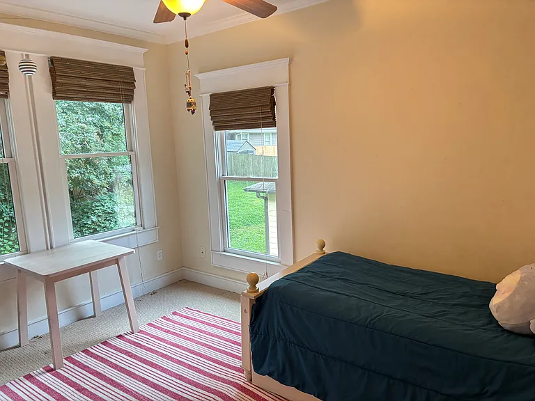 1679 Wade Ave — Photo 15