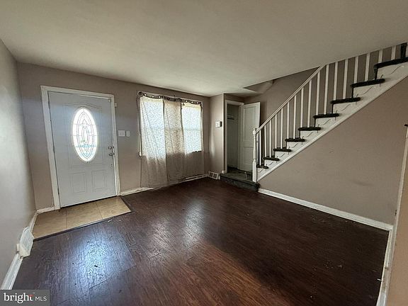 3rd image of 4125 K St