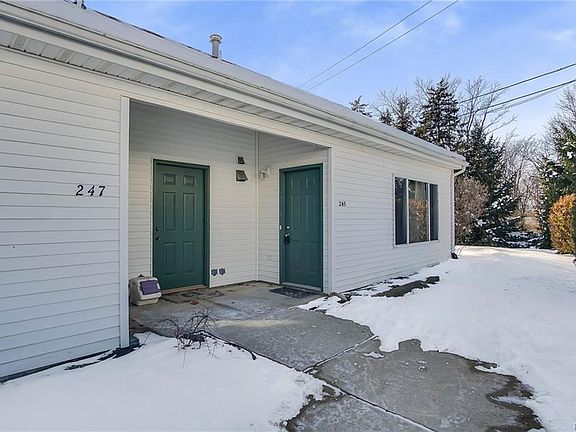 2nd image of 245 Lottie St #1