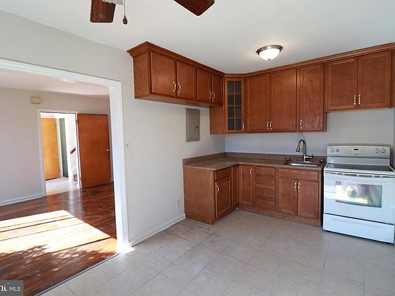 4th image of 6120 Rich Ave APT 1