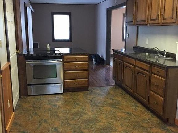 3rd image of 123 E Somo Ave #E