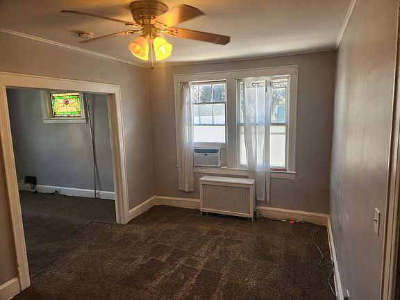 5th image of 261 Centre Ave APT 1