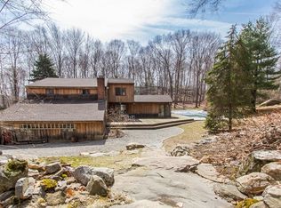 73 Pin Pack Rd, Ridgefield, CT 06877