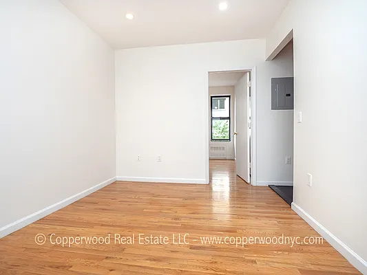 Rented by Copperwood Real Estate | media 26