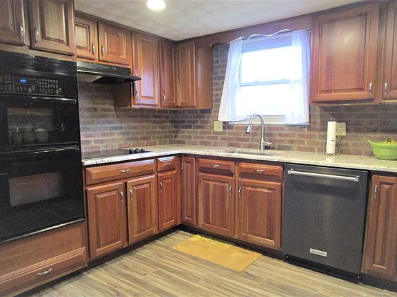 5th image of 5750 Heather Ct