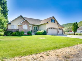 3035 S Big Hollow Rd, Daniel, UT 84032