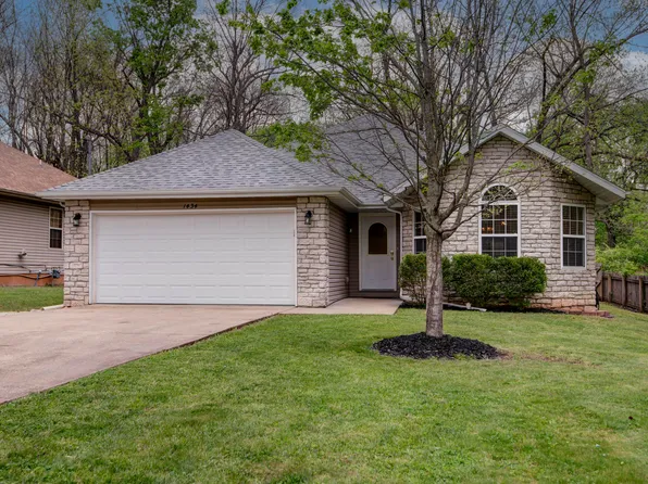 1434 S Kansas Avenue, Springfield, MO 65807