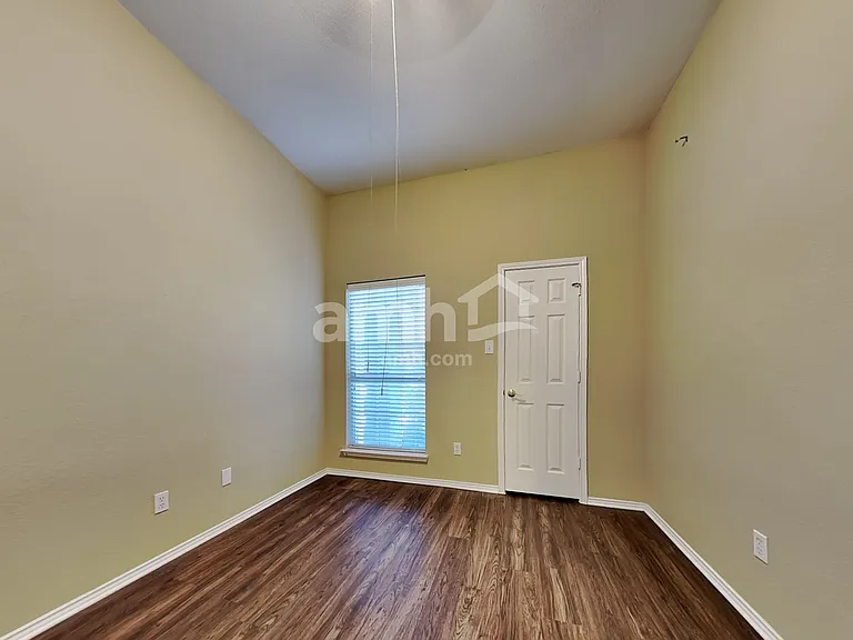 7202 Airline Dr — Photo 25