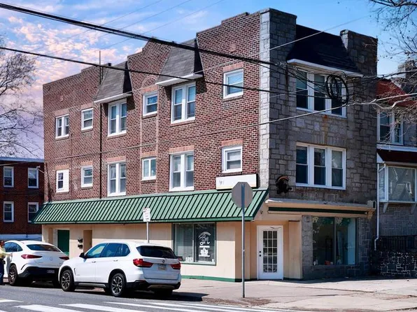 3258 Wellington St, Philadelphia, PA 19149