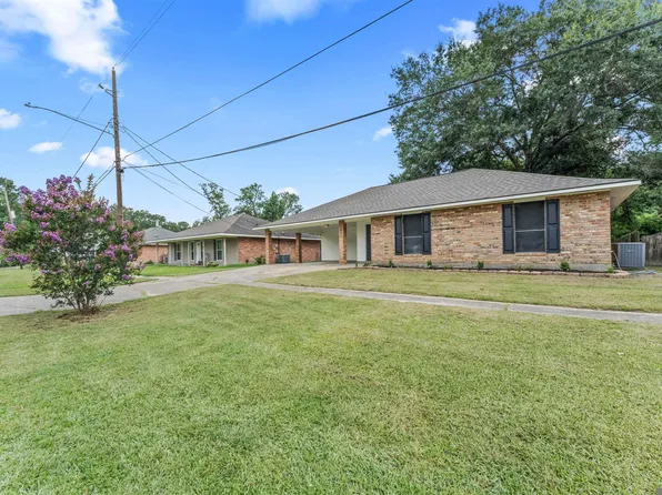 3485 Magnolia Ave, Zachary, LA 70791
