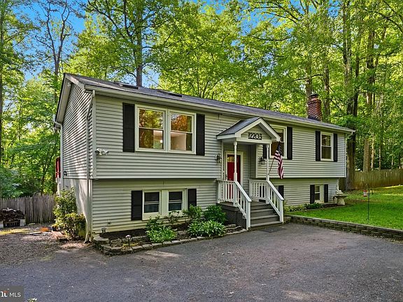 3rd image of 12203 Wilderness Park Dr
