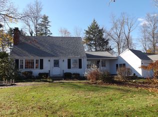 189 Woodpond Rd, West Hartford, CT 06107