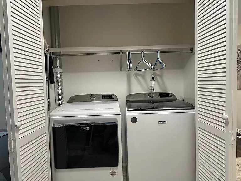 1007 Tesla Dr — Photo 13